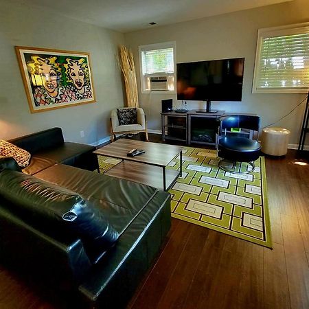 Spacious Cherry Creek Villa DEN Exterior photo